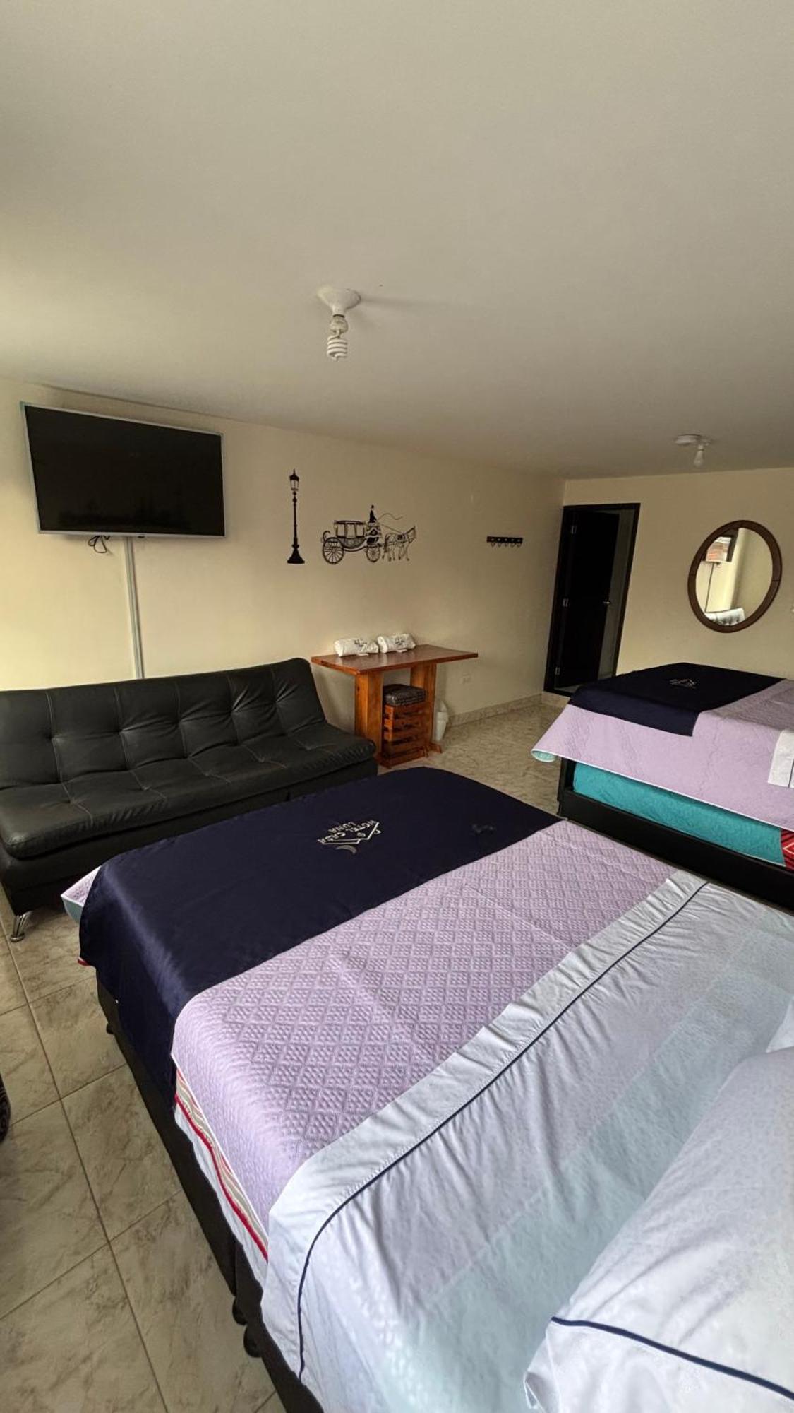 Hotel Casa Luna Bogotá Szoba fotó